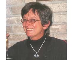 Alice Rayner's Instagram, Twitter & Facebook