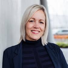 Vandaag mijn laatste werkdag na 11 jaar Interaktcontour. Van stagiair tot  projectmedewerker. Een reis waarin in prachtige mensen heb leren kennen.  Zowel als professional als op persoonlijk vlak heb…