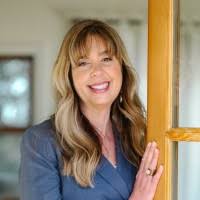 20+ "Barbara Bröker" profiles