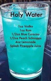 I M Not Usually A Fan Of Blue Drinks But I Can Work With These Ingredients Lol I Would Sub Out The Alkohol Rezepte Getranke Rezepte Alkohol Getranke Rezepte
