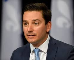 La démarche de Simon Jolin-Barrette est nécessaire, surtout dans le  contexte des derniers mois. Le caractère religieux d'un discours ne doit en  aucun cas excuser et être utilisé pour propager des propos