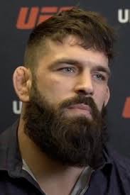 Connor Dixon : biographie, filmographie, photos & vidéos