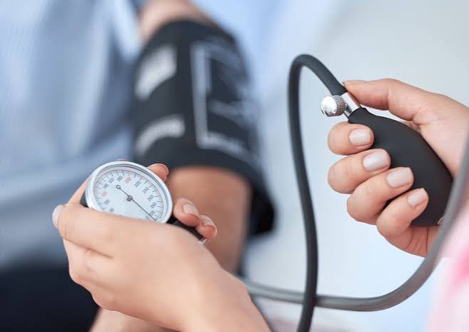 What Causes High Blood Pressure? Common Causes and Risk Factors