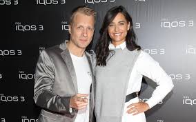 In der regel ist comedian oliver pocher für jeden spaß zu haben. Oliver Pocher Und Amira Aly Erwarten Ein Baby