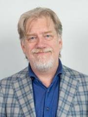 Kelly Schleicher's Instagram, Twitter & Facebook