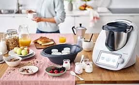 Kinder Bueno Aufstrich Und Nutella Mit Weisser Schokolade Selbermachen So Geht S In 2020 Rezepte Thermomix Rezepte Thermomix