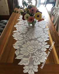 1 024 Begenme 0 Yorum Instagram Da Sultan Irmak Tuysuz Sultans Design In 2020 Holiday Crochet Patterns Fillet Crochet Patterns Filet Crochet Charts