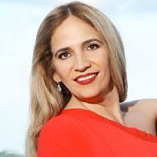 Regina Macaluso's Instagram, Twitter & Facebook