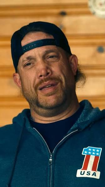 Rick is ready to cut a deal for lightning creek ⚡️, Catch a new #GoldRush  tomorrow at 8P on Discovery.