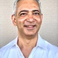 Robert Kincannon's Instagram, Twitter & Facebook