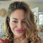 Sharon Deveau's Instagram, Twitter & Facebook