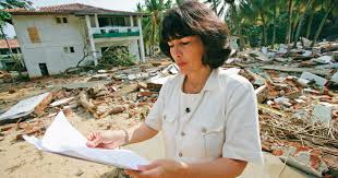 Dünyanın en tanınmış gazetecilerinden christiane amanpour, yumurtalık kanseri teşhisi konduğunu duyurdu. How Did I Get Here Christiane Amanpour