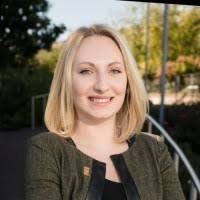 100+ perfiles de «Jolene»