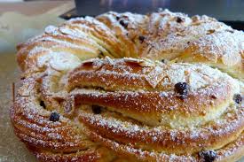 Kringle Estonien Noisette Et Pepites De Chocolat Pepite Chocolat Alimentation Recettes De Cuisine