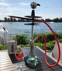 Das royal am see ist eine vielseitige veranstaltungslocation, welche mit ihrer einzigartigen lage direkt am friedberger baggersee besticht. Royal Am See Hier Sind Unsere Neuen Shisha Karten Facebook
