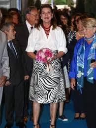 Elegancia y glamour de una princesa. 714 Princess Caroline Of Monaco Fashion Ideas In 2021 Princess Caroline Of Monaco Caroline Of Monaco Princess Caroline