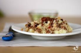 Puneti la fiert 1 pahar de apa, puteti folosi orice cratita. CuÈ™cuÈ™ Cu Carne È™i Legume Pentru Pici Planeta Mami Natalia Madan