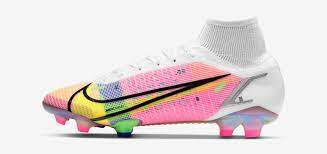 There is a cool breakdown of the goal. Graziano Pelle Football Boots