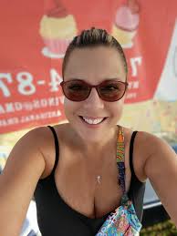 2 events in one day is crazy work but I'm so excited I beat the sun up!!  Hope to see you at Wholey's Fish Market and or Mac & Cheese Competition /