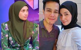 Muhammad radzi atau ude, yang juga pemuzik bebas rancangan realiti gegar. Izreen Azminda Ude Wahid Mengaku Ke Mahkamah Syariah Untuk Gempak