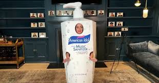 You're so hot, katy told him during his audition. Katy Perry Dresses As Hand Sanitizer On American Idol Photo