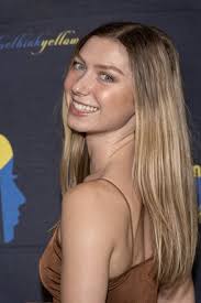 250 Isabella Blake Thomas Stock Pictures, Editorial Images and Stock Photos 