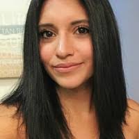 Ashley Rettew's Instagram, Twitter & Facebook