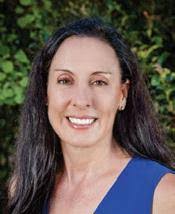 Connie Arrington's Instagram, Twitter & Facebook