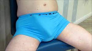 Growing bulge in seamless pants watch online