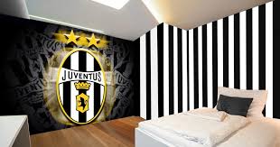 Hal ini disebabkan karena kamar tidur merupakan tempat untuk anda beristirahat dan berelaksasi. 14 Cat Kamar Motif Juventus Paling Dicari
