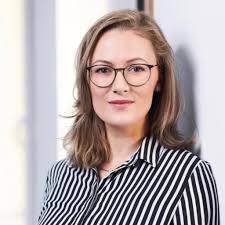 Stefanie Kubo-Martin