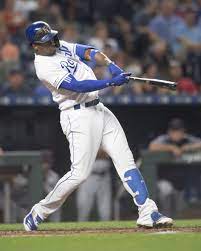 Soler Eclipses Kc Home Run Record Royals Beat Tigers