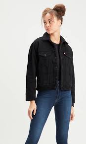 Levi's womens new boyfriend jeans (standard and plus) 4.3 out of 5 stars. Ex Boyfriend Sherpa Trucker Jacke Schwarz Levi S De