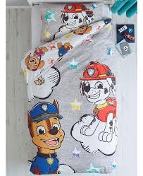 This Reversible Paw Patrol Single Duvet Cover And Pillowcase Set Features Skye Chase Marshall And Ev Paw Patrol Bedding Paw Patrol Bed Set Paw Patrol Bedroom