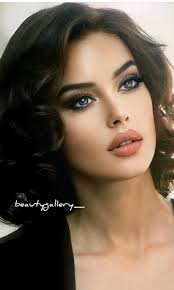 Pin By Amela Poly F4f On Model Face In 2021 Beautiful Girl Face Stunning Brunette Beauty Face