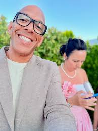 Elvis Serrano (@elvis_maybe) • Instagram photos and videos