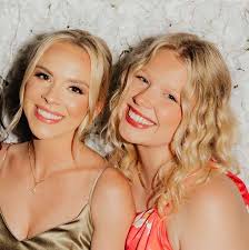 Addison De Woods and Nathan Dean Brandon's Wedding Website