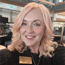 Staci Woods's Instagram, Twitter & Facebook