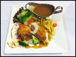 Cafe coliseum sl tiene 2 cargos directivos en activo y 0 cargos. Coliseum Cafe Grill Room Plaza 33 Pj I M Saimatkong