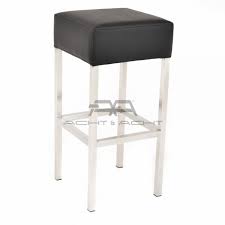 Barhocker edelstahl matt auf moebelcheck.net ganz einfach finden ❤ entdecken sie unsere riesige auswahl an reduzierten barhocker edelstahl matt. Bss 6081 Black Edelstahl Geburstet Barhocker Acht Und Acht Gmbh