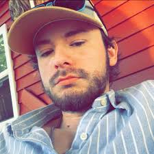 Joshua Tomlin's Instagram, Twitter & Facebook