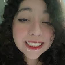 Lily Andrade's Instagram, Twitter & Facebook