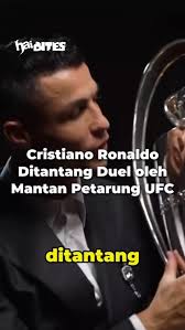 Darren Till, seorang mantan petarung UFC, menantang Cristiano Ronaldo dan  Gary Neville untuk duel MMA. Kira-kira Ronaldo dan Gerry Neville bakal  terima tantangan Darren Till nggak?
