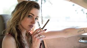 The aquaman 2 actress even shared her advice for 2021. Amber Heard S New Movie Is Getting Crushed By Critics