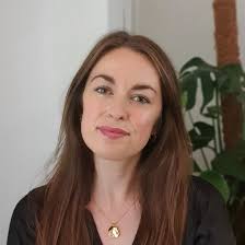 Samantha Savory's Instagram, Twitter & Facebook