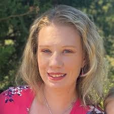 Jolene Carney's Instagram, Twitter & Facebook