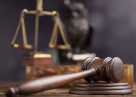 Noua lege prevede prelungirea termenului de valabilitate a paşaportului electronic de la 5 la 10 ani, însă cea mai importantă schimbare este aceea că paşapoartele simple temporare (cele cu valabilitate de 1 an) se vor elibera în termenul de 3 zile numai atunci când există o urgenţă dovedită. Decizia Iccj Complet Dcd C Nr 19 2017 M Of Nr 249 11 04 2017 Art 4 Din Legea Nr 165 2013 Privind MÄsurile Pentru Finalizarea Procesului De Restituire In NaturÄ Sau Prin Echivalent A Imobilelor Preluate In