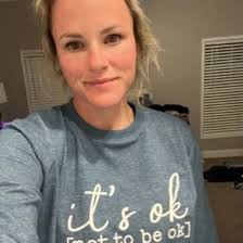 Okay, I have a confession to make. I've heard a saying that the sign of  “real” beauty is what someone looks like without makeup. Whether or not you  believe that, it's definitely