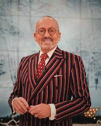 Questa categoria contiene un solo file, indicato di seguito. Goucha Da Aula De Elegancia Nas Redes Sociais Top Influences