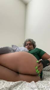 Watch online Granny Go Dumb aka Grannygodumb OnlyFans - Hey Baby Granny is  sending more now! on X-video